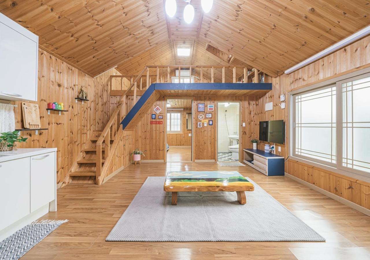 Jeju Haepoomdal Pension ภายนอก รูปภาพ
