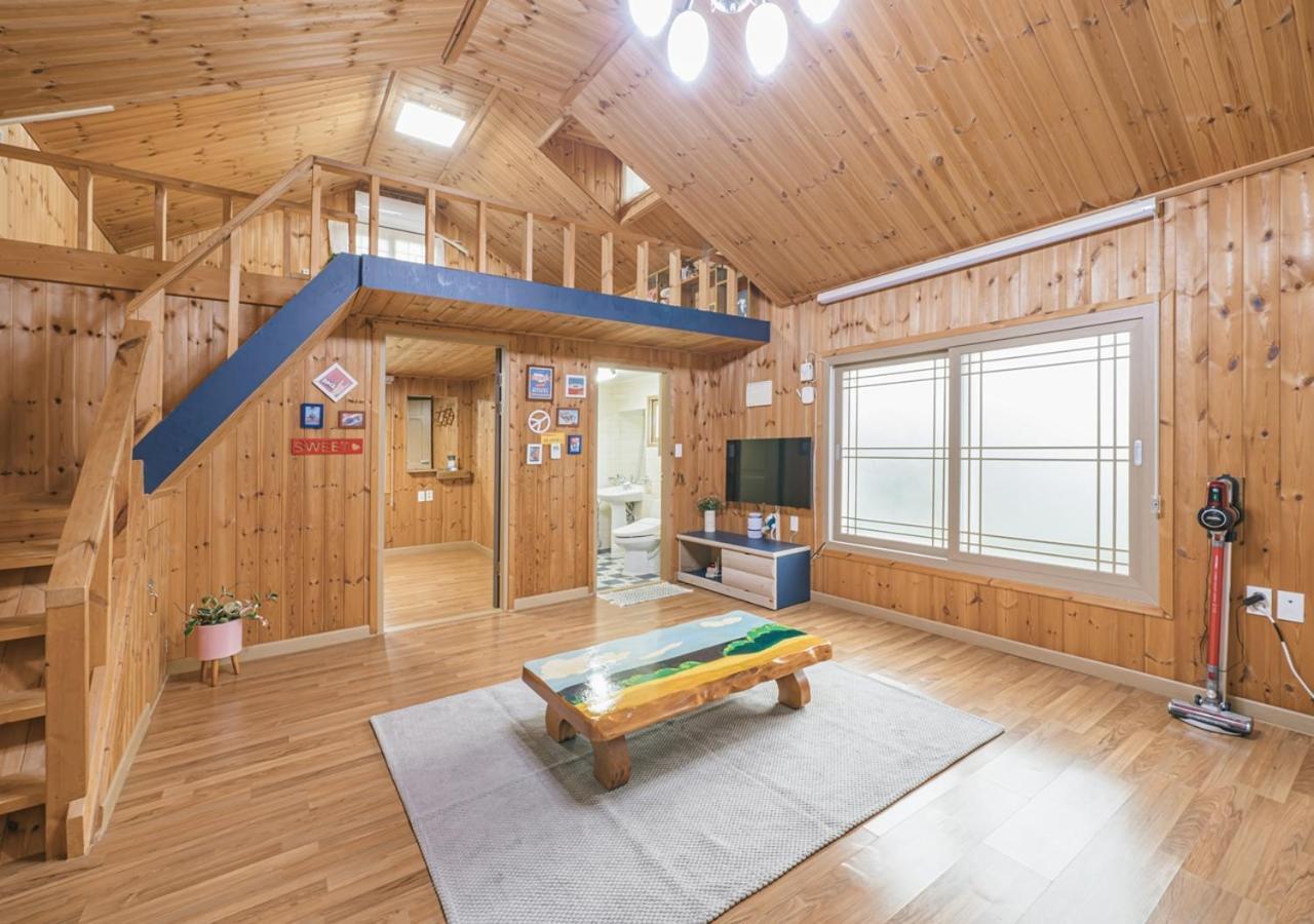 Jeju Haepoomdal Pension ภายนอก รูปภาพ